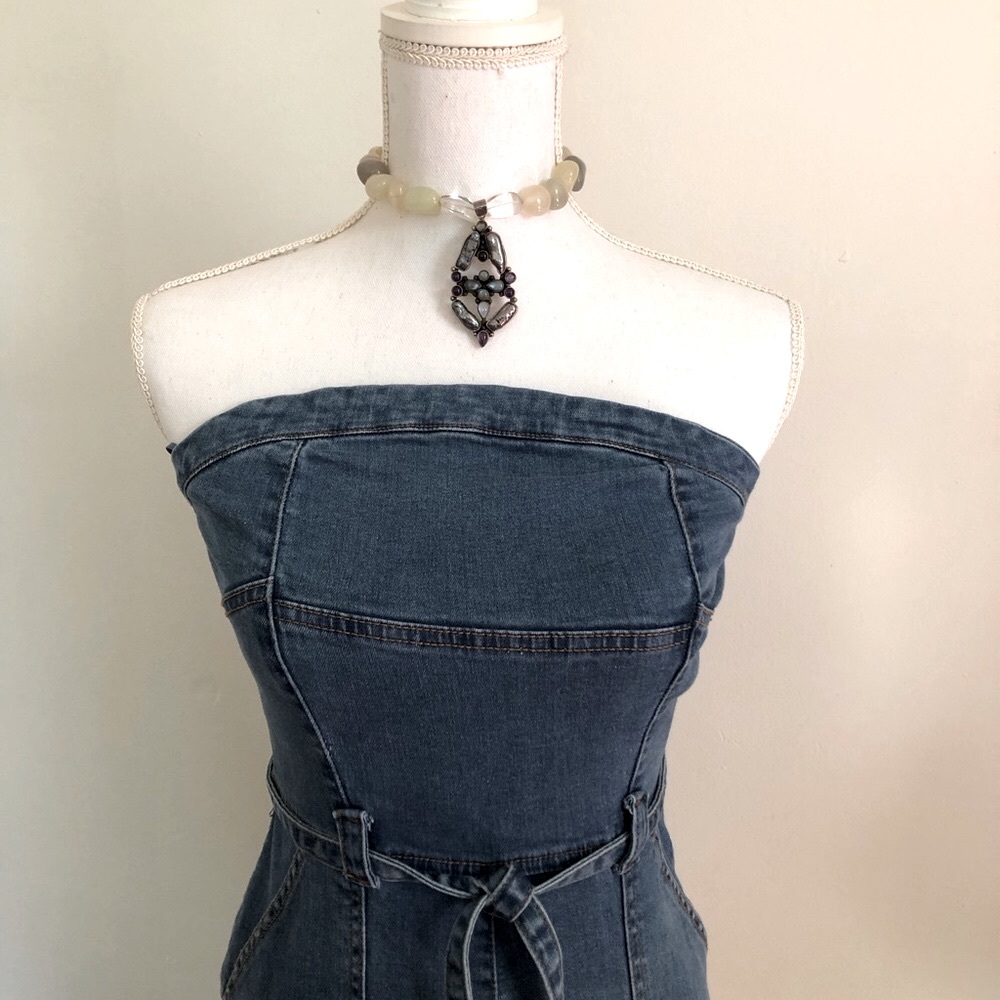 Price dropWomen’s Parisian jeans  Size 6 Lightweight Comfy jean strapless
